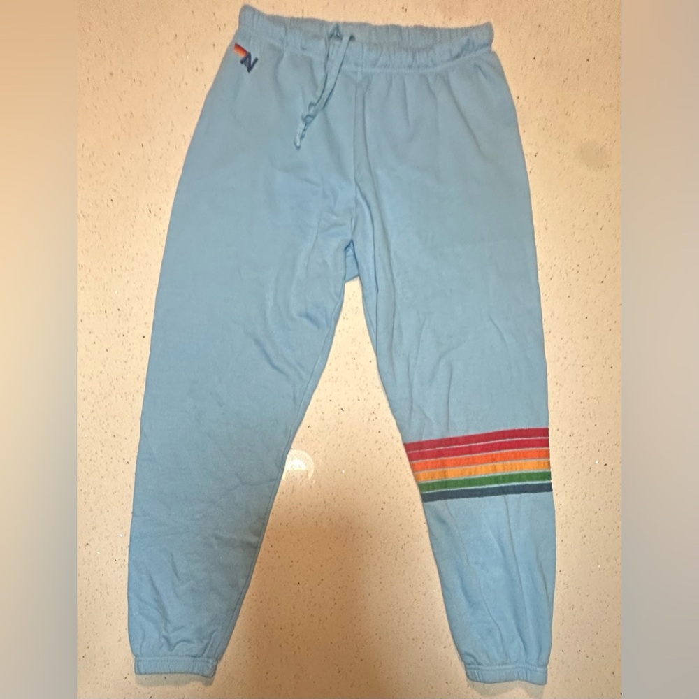 AVIATOR NATION HORIZONTAL 5 STRIPE SWEATPANTS - SKY BLUE / pre-loved